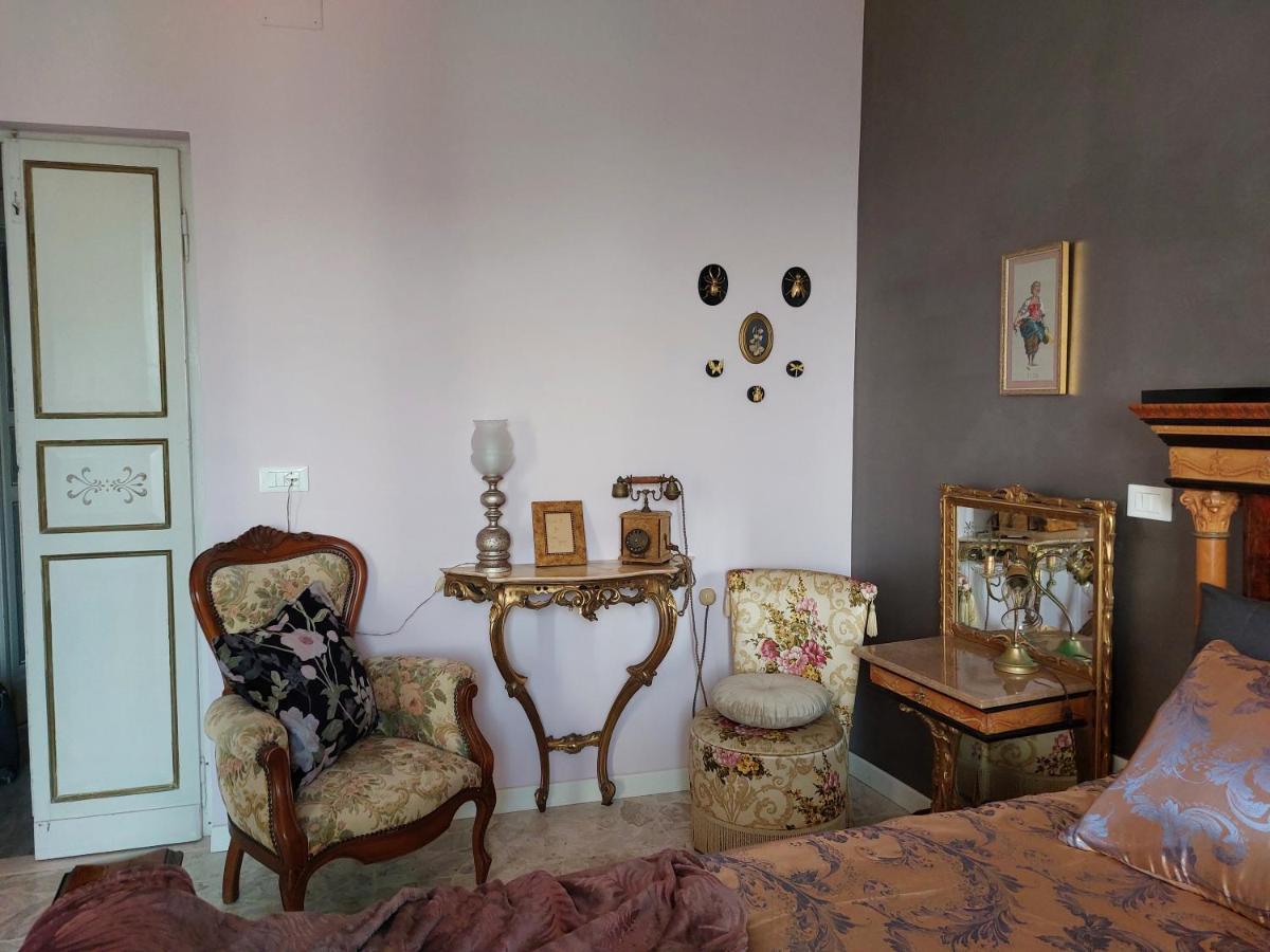Bed And Breakfast La Pecora Rosa Sant'Omero Exterior foto